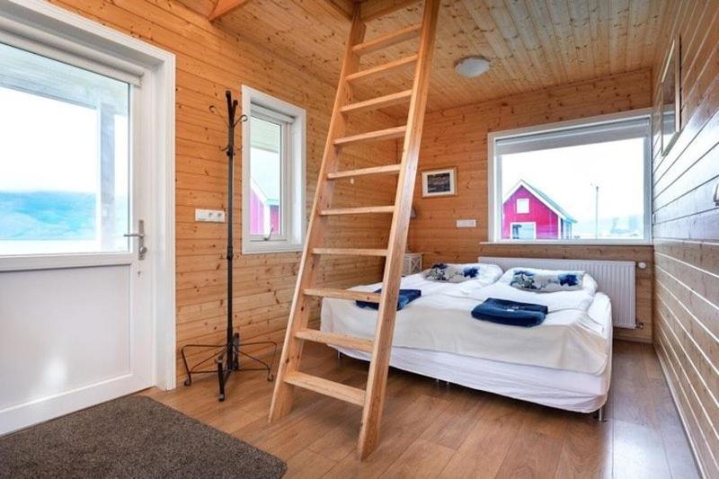 Mjoeyri Travel Holiday Homes Eskifjorthur Exterior photo